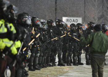 L’Ecuador denuncia il tentativo di incursione di un agente Ice in consolato a Minneapolis