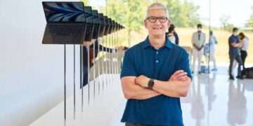 Tim Cook torna a parlare di attualità in una nota ai dipendenti Apple