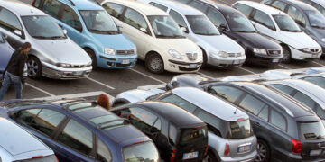 Al via la rottamazione per le auto in fermo e faro sui richiami delle case