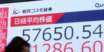 Borsa: Tokyo, apertura in leggero calo (-0,14%)