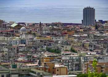 Immobiliare Italia in rosso: crollo di Aedes zavorra l’indice a Piazza Affari