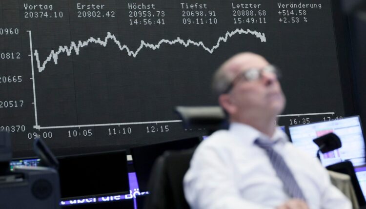 Spread Btp-Bund a 62 punti e rendimenti a 3,36%, le emissioni per approfittarne