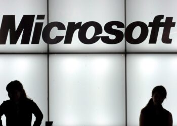 Giappone, raid antitrust su Microsoft per il cloud