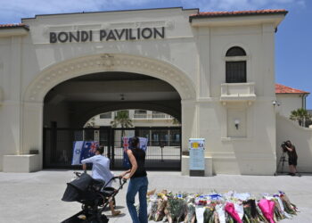 Lo stragista di Bondi Beach per la prima volta davanti al Tribunale