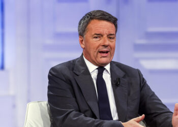 Renzi, Meloni non avvisata da Trump, l’Italia sovranista non conta