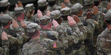 Wsj: ‘Usa verso i 17.000 soldati in Medio Oriente, pronti per l’Iran’