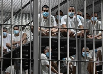 El Salvador approva l’ergastolo per i reati più gravi