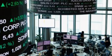 Spread Btp-Bund a 91 punti base, rendimenti al 3,91%: oggi Bot in asta