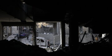 Idf, ondata di attacchi a Teheran e a Beirut