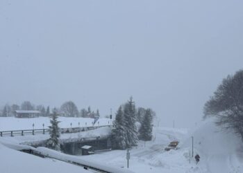 Venti persone isolate nel Biellese dopo la maxi nevicata