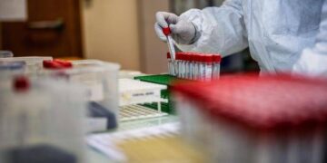 Covid, negli Usa avanza la variante Cicada: perché BA.3.2 preoccupa gli esperti