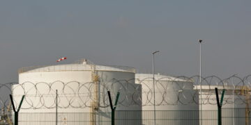 Aie, sul mercato iniziato rilascio riserve strategiche di petrolio