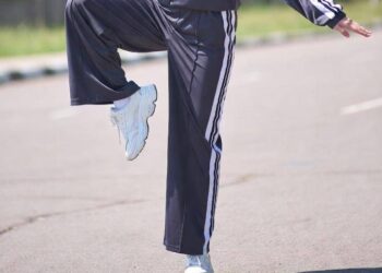 Il test del fenicottero, un esercizio ‘cura’ il cervello e rallenta l’invecchiamento