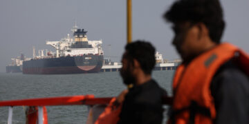 Dove finisce il petrolio che passa da Hormuz, la rotta verso la Cina