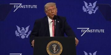 Trump: “L’Iran deve aprire lo Stretto di… Trump”